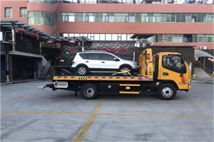 朔城汽车紧急补胎换胎救援